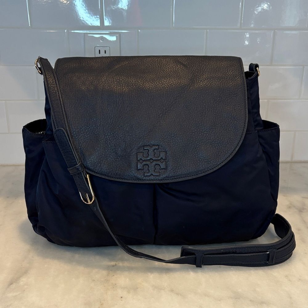 Tory Burch Crossbody Thea Nylon & Leather Weekender Diaper Baby Messenger Bag